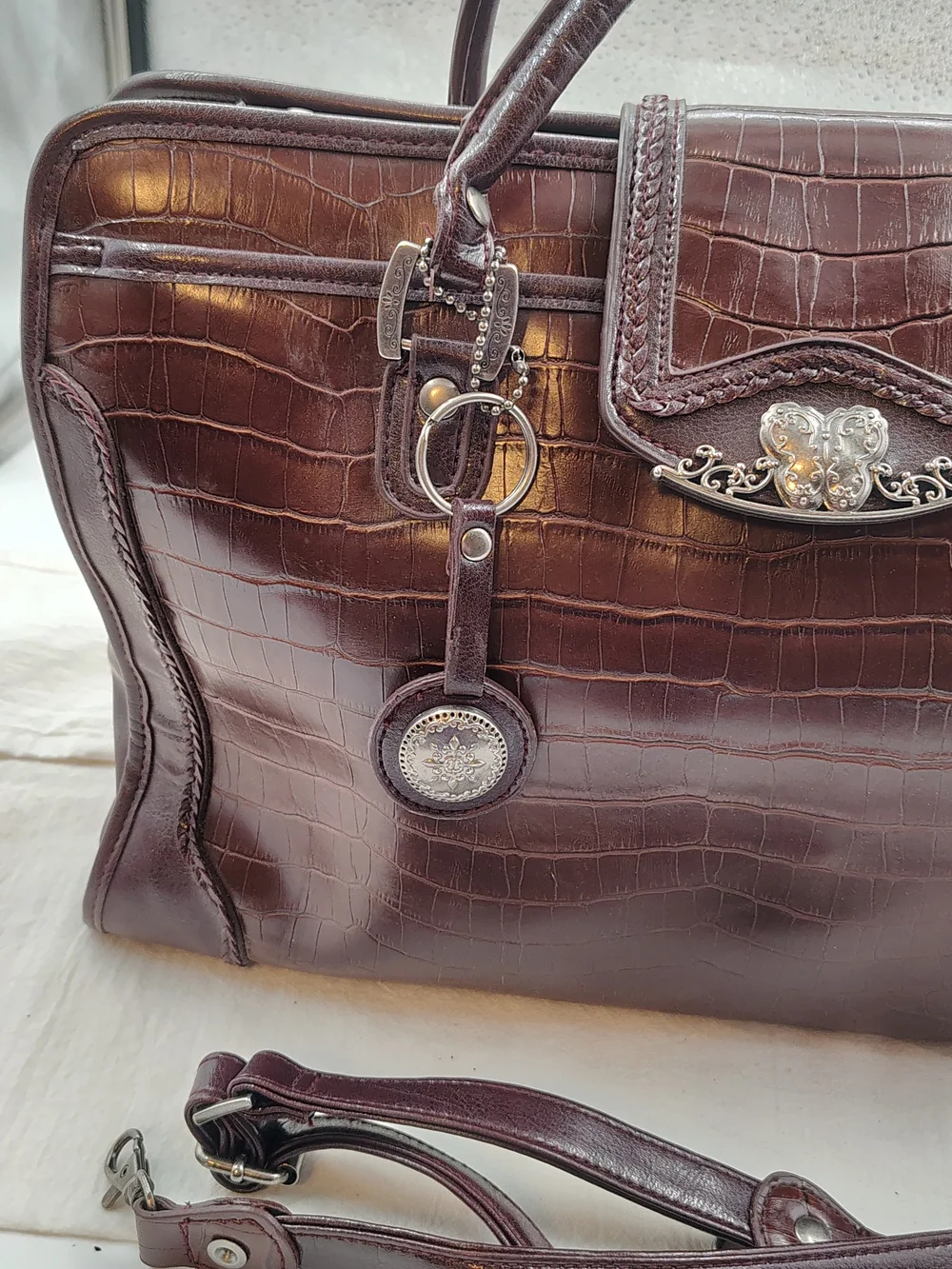 Classic Croc-Embossed Satchel Handbag/ Shoulder Bag in Deep Brown